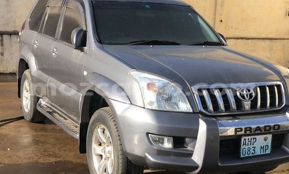 Nunua Ilio tumika Toyota Land Cruiser Prado Nyingine Gari ndani ya Maputo nchini Maputo Nunua Ilio tumika Toyota Land Cruiser Prado Nyingine Gari ndani ya Maputo nchini Maputo