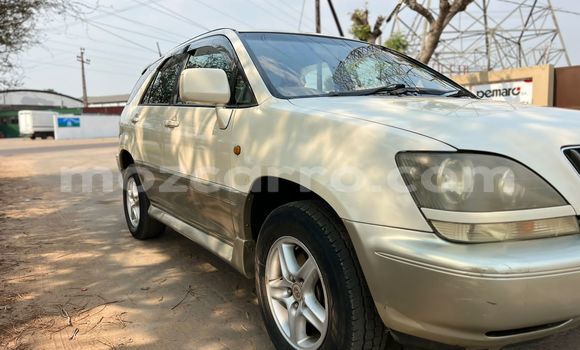 Nunua Ilio tumika Toyota Harrier Nyingine Gari ndani ya Maputo nchini Maputo Nunua Ilio tumika Toyota Harrier Nyingine Gari ndani ya Maputo nchini Maputo
