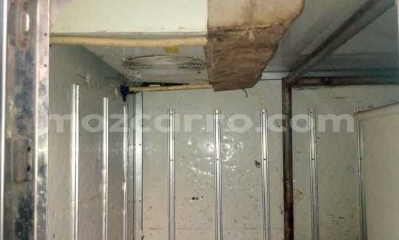 Nunua Ilio tumika Toyota Dyna Nyeupe Gari ndani ya Maputo nchini Maputo Nunua Ilio tumika Toyota Dyna Nyeupe Gari ndani ya Maputo nchini Maputo