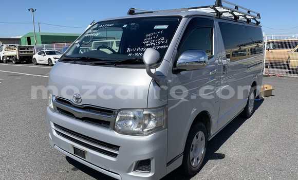 Buy Used Toyota Hiace Silver Car in Maputo in Maputo
