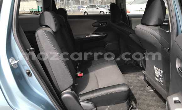 Comprar Usado Toyota Wish Azul Carro em Maputo em Maputo Comprar Usado Toyota Wish Azul Carro em Maputo em Maputo
