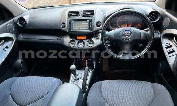 Buy Used Toyota RAV4 White Car in Maputo in Maputo Buy Used Toyota RAV4 White Car in Maputo in Maputo