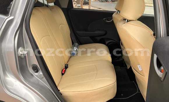 Nunua Ilio tumika Honda Fit Nyingine Gari ndani ya Maputo nchini Maputo Nunua Ilio tumika Honda Fit Nyingine Gari ndani ya Maputo nchini Maputo