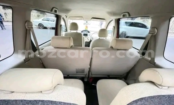 Nunua Ilio tumika Toyota Sienta Nyekundu Gari ndani ya Maputo nchini Maputo Nunua Ilio tumika Toyota Sienta Nyekundu Gari ndani ya Maputo nchini Maputo