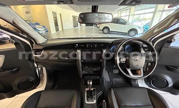 Comprar Usado Toyota Fortuner Branco Carro em Maputo em Maputo Comprar Usado Toyota Fortuner Branco Carro em Maputo em Maputo