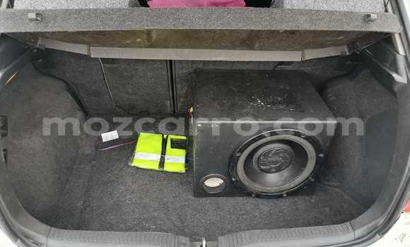 Comprar Usado Toyota Auris Branco Carro em Maputo em Maputo Comprar Usado Toyota Auris Branco Carro em Maputo em Maputo