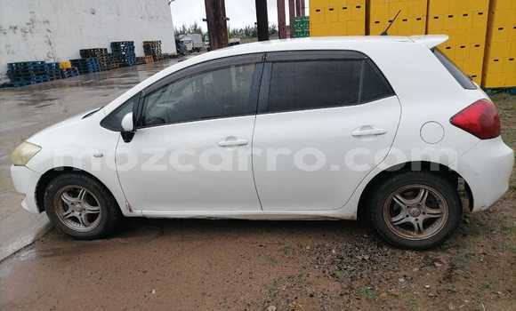 Comprar Usado Toyota Auris Branco Carro em Maputo em Maputo Comprar Usado Toyota Auris Branco Carro em Maputo em Maputo