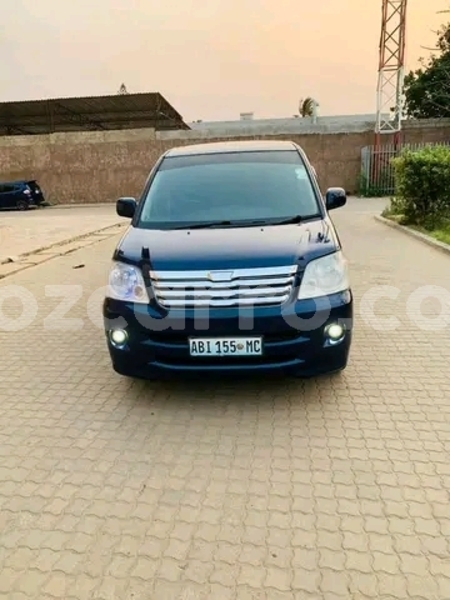 Big with watermark toyota noah maputo maputo 17857