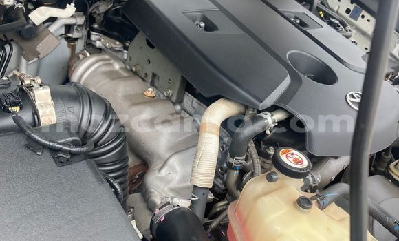 Comprar Usado Toyota Hiluxe Revo Branco Carro em Maputo em Maputo Comprar Usado Toyota Hiluxe Revo Branco Carro em Maputo em Maputo