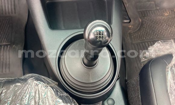 Comprar Usado Toyota Hiluxe Revo Branco Carro em Maputo em Maputo Comprar Usado Toyota Hiluxe Revo Branco Carro em Maputo em Maputo