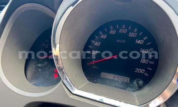 Nunua Ilio tumika Toyota Hilux Fedha Gari ndani ya Maputo nchini Maputo Nunua Ilio tumika Toyota Hilux Fedha Gari ndani ya Maputo nchini Maputo