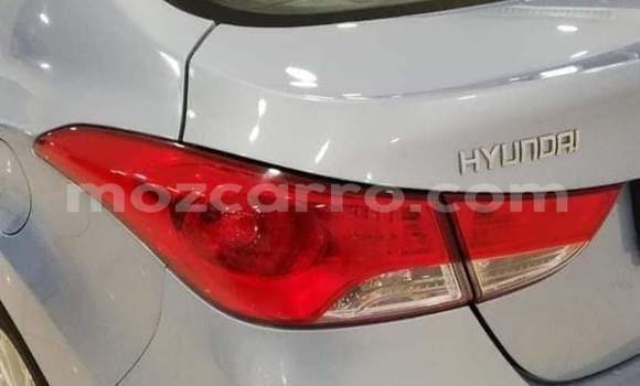 Comprar Usado Hyundai Accent Azul Carro em Maputo em Maputo Comprar Usado Hyundai Accent Azul Carro em Maputo em Maputo