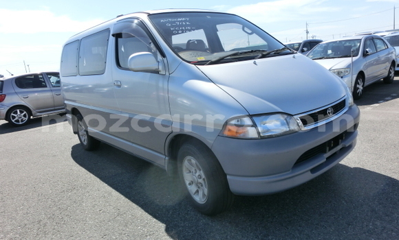 Nunua Ilio tumika Toyota Granvia Fedha Gari ndani ya Maputo nchini Maputo Nunua Ilio tumika Toyota Granvia Fedha Gari ndani ya Maputo nchini Maputo