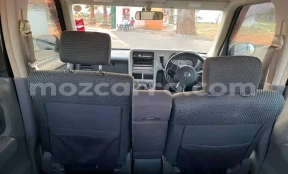 Nunua Ilio tumika Nissan Cube Nyeusi Gari ndani ya Maputo nchini Maputo Nunua Ilio tumika Nissan Cube Nyeusi Gari ndani ya Maputo nchini Maputo