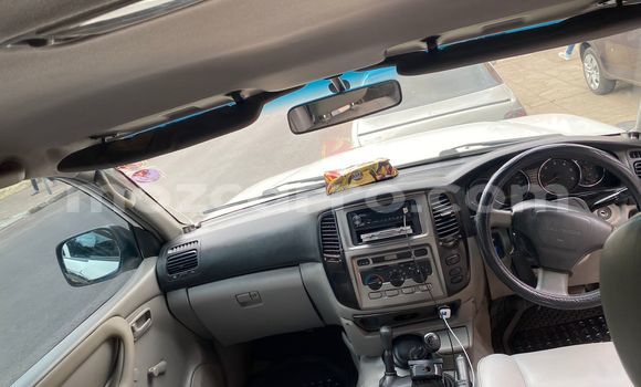 Buy Used Toyota Land Cruiser White Car in Maputo in Maputo Buy Used Toyota Land Cruiser White Car in Maputo in Maputo