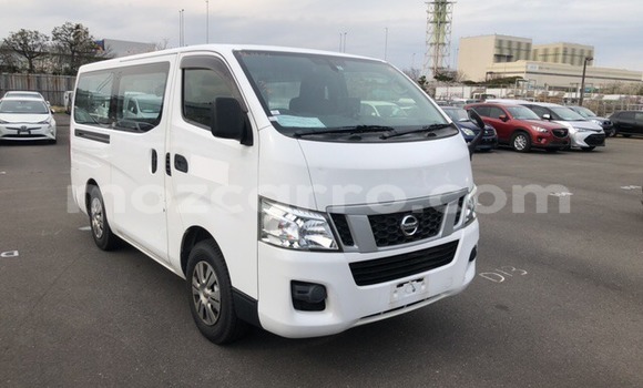 Comprar Usado Nissan Caravan Branco Carro em Maputo em Maputo Comprar Usado Nissan Caravan Branco Carro em Maputo em Maputo