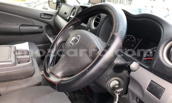 Comprar Usado Nissan Caravan Branco Carro em Maputo em Maputo Comprar Usado Nissan Caravan Branco Carro em Maputo em Maputo