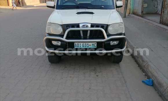 Nunua Ilio tumika Mahindra Scorpio Nyeupe Gari ndani ya Maputo nchini Maputo