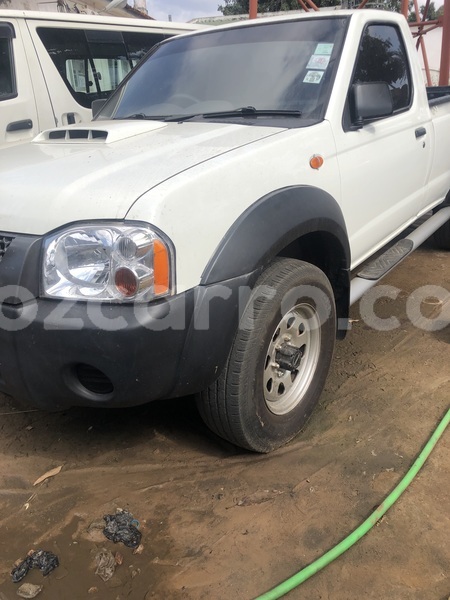 Big with watermark nissan np 300 maputo maputo 17914