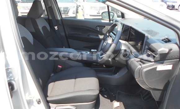 Buy Used Nissan Note Silver Car in Maputo in Maputo Buy Used Nissan Note Silver Car in Maputo in Maputo