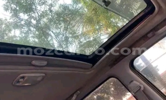 Nunua Ilio tumika Toyota Hilux Surf Nyingine Gari ndani ya Maputo nchini Maputo Nunua Ilio tumika Toyota Hilux Surf Nyingine Gari ndani ya Maputo nchini Maputo