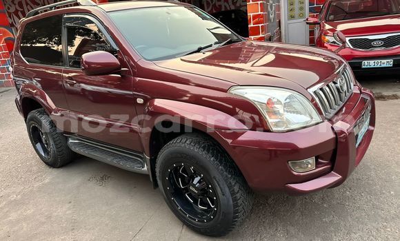 Nunua Ilio tumika Toyota Land Cruiser Prado Nyekundu Gari ndani ya Maputo nchini Maputo Nunua Ilio tumika Toyota Land Cruiser Prado Nyekundu Gari ndani ya Maputo nchini Maputo