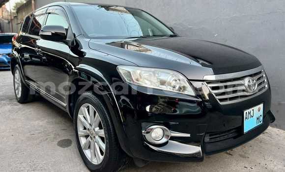 Nunua Ilio tumika Toyota Vanguard Nyeusi Gari ndani ya Maputo nchini Maputo