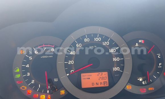 Nunua Ilio tumika Toyota Vanguard Bluu Gari ndani ya Maputo nchini Maputo Nunua Ilio tumika Toyota Vanguard Bluu Gari ndani ya Maputo nchini Maputo