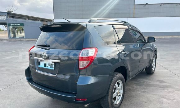 Nunua Ilio tumika Toyota Vanguard Bluu Gari ndani ya Maputo nchini Maputo Nunua Ilio tumika Toyota Vanguard Bluu Gari ndani ya Maputo nchini Maputo