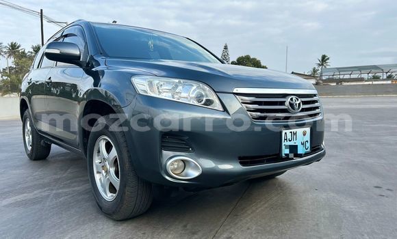 Nunua Ilio tumika Toyota Vanguard Bluu Gari ndani ya Maputo nchini Maputo Nunua Ilio tumika Toyota Vanguard Bluu Gari ndani ya Maputo nchini Maputo