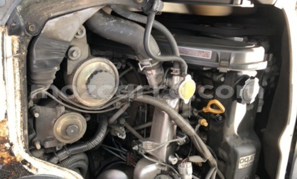 Comprar Usado Toyota Hiace Branco Carro em Maputo em Maputo Comprar Usado Toyota Hiace Branco Carro em Maputo em Maputo