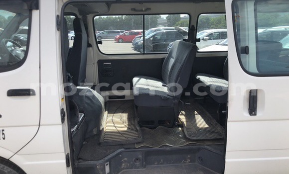Comprar Usado Toyota Hiace Branco Carro em Maputo em Maputo Comprar Usado Toyota Hiace Branco Carro em Maputo em Maputo