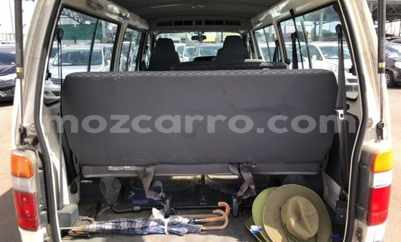 Comprar Usado Toyota Hiace Branco Carro em Maputo em Maputo Comprar Usado Toyota Hiace Branco Carro em Maputo em Maputo