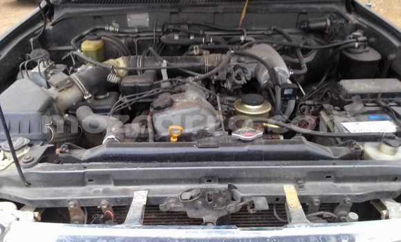 Nunua Ilio tumika Toyota Hilux Surf Nyeusi Gari ndani ya Maputo nchini Maputo Nunua Ilio tumika Toyota Hilux Surf Nyeusi Gari ndani ya Maputo nchini Maputo