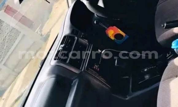 Nunua Ilio tumika Isuzu Wizard Kijani Gari ndani ya Maputo nchini Maputo Nunua Ilio tumika Isuzu Wizard Kijani Gari ndani ya Maputo nchini Maputo