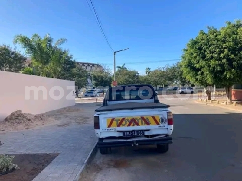 Big with watermark toyota hilux maputo maputo 17966