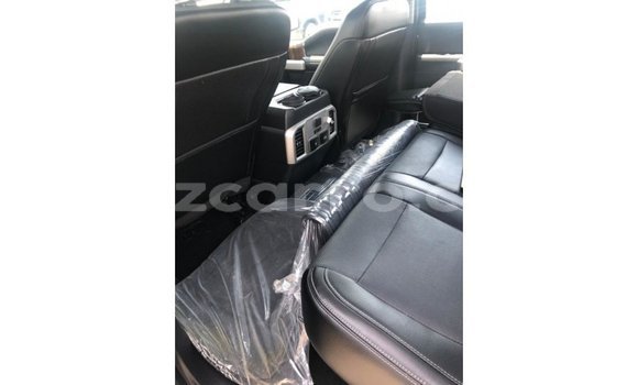 Nunua Imported Ford Club Wagon Nyingine Gari ndani ya Import - Dubai nchini Cabo Delgado Nunua Imported Ford Club Wagon Nyingine Gari ndani ya Import - Dubai nchini Cabo Delgado