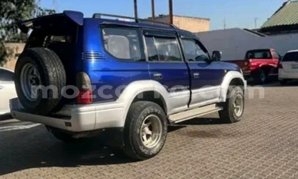 Nunua Ilio tumika Toyota Land Cruiser Prado Bluu Gari ndani ya Maputo nchini Maputo Nunua Ilio tumika Toyota Land Cruiser Prado Bluu Gari ndani ya Maputo nchini Maputo