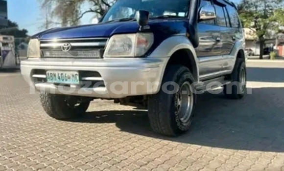Nunua Ilio tumika Toyota Land Cruiser Prado Bluu Gari ndani ya Maputo nchini Maputo Nunua Ilio tumika Toyota Land Cruiser Prado Bluu Gari ndani ya Maputo nchini Maputo