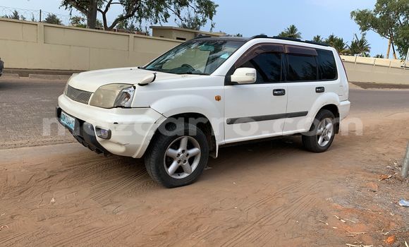 Tenga Tsaru Nissan X-Trail Chena Mota in Maputo in Maputo