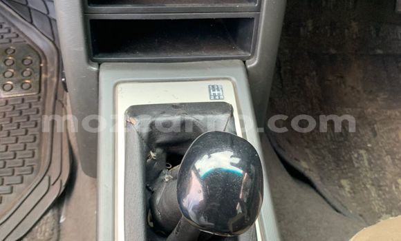 Nunua Ilio tumika Nissan X-Trail Nyeupe Gari ndani ya Maputo nchini Maputo Nunua Ilio tumika Nissan X-Trail Nyeupe Gari ndani ya Maputo nchini Maputo