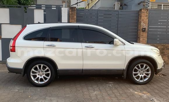 Buy Used Honda CR-V White Car in Maputo in Maputo Buy Used Honda CR-V White Car in Maputo in Maputo