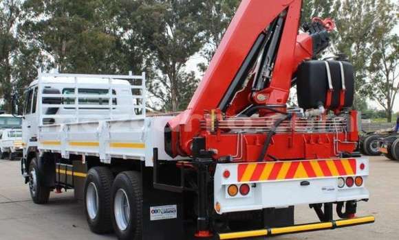 Buy Used Nissan UD White Truck in Maputo in Maputo Buy Used Nissan UD White Truck in Maputo in Maputo