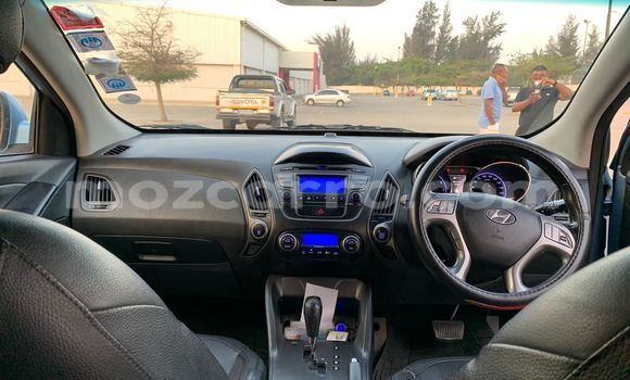 Nunua Ilio tumika Hyundai ix35 Bluu Gari ndani ya Maputo nchini Maputo Nunua Ilio tumika Hyundai ix35 Bluu Gari ndani ya Maputo nchini Maputo