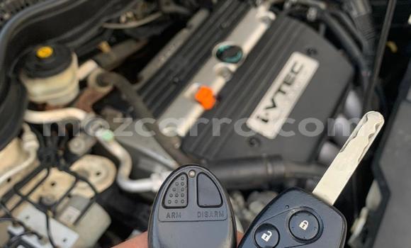 Comprar Usado Honda CR-V Branco Carro em Maputo em Maputo Comprar Usado Honda CR-V Branco Carro em Maputo em Maputo