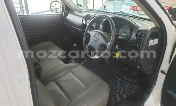 Buy Used Isuzu KB White Car in Maputo in Maputo Buy Used Isuzu KB White Car in Maputo in Maputo