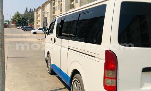 Buy Used Toyota Hiace White Car in Maputo in Maputo Buy Used Toyota Hiace White Car in Maputo in Maputo