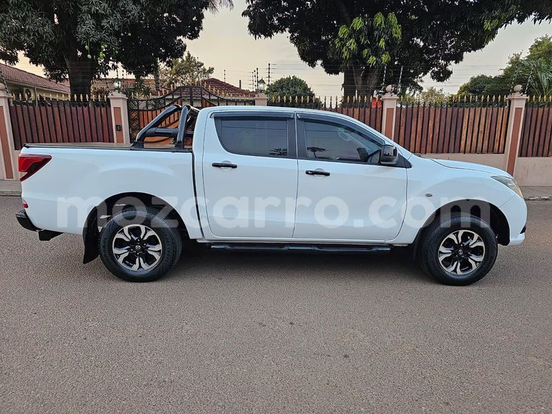 Big with watermark mazda bt 50 maputo maputo 18026