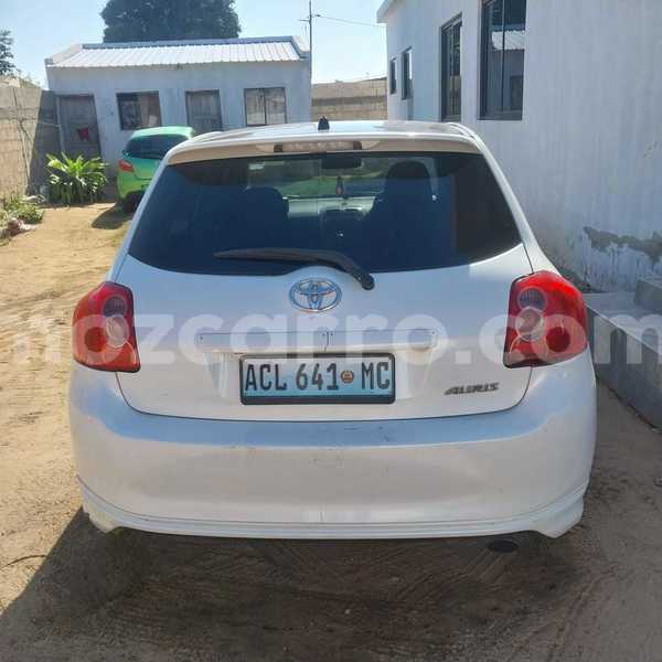 Big with watermark toyota auris maputo maputo 18031