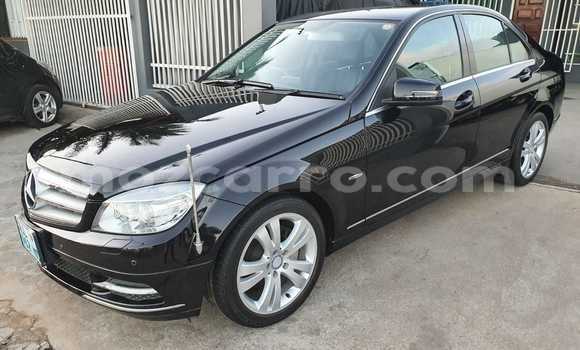 Buy Used Mercedes-Benz C-Classe Black Car in Maputo in Maputo